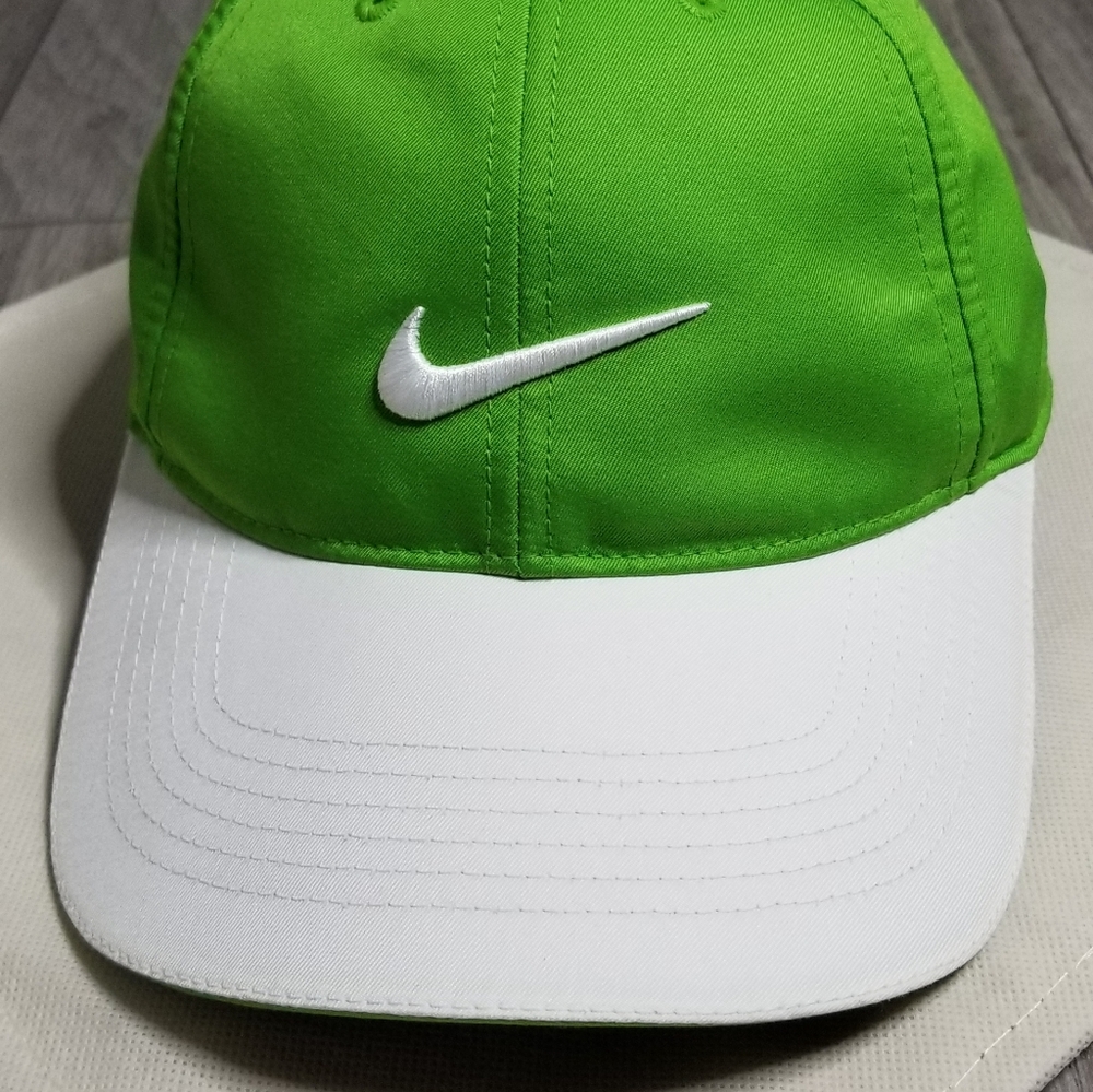 Nike Cap Green and White Unisex One Size